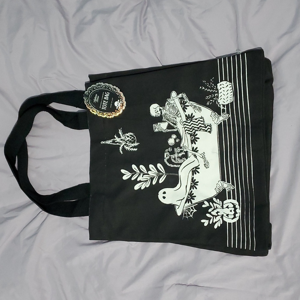 Ghost And Skeleton Bathtub Tote Bag